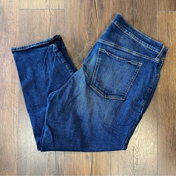 Old Navy extra high-rise sky high straight jeans SZ 20 - Picture 1 of 5